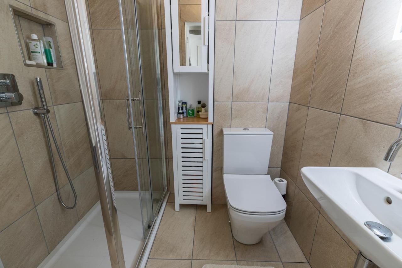 Apartament Charming Flat With Balcony In Pimlico Londyn Zewnętrze zdjęcie